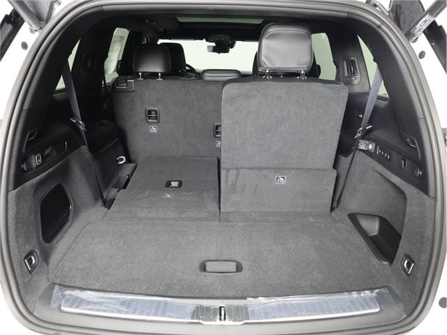 2026 Jeep Grand Cherokee L Base (Stk: 26J145) in Calgary - Image 7 of 22