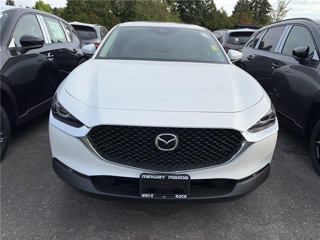 2026 Mazda CX-30 GT (Stk: 205265) in Surrey - Image 2 of 5