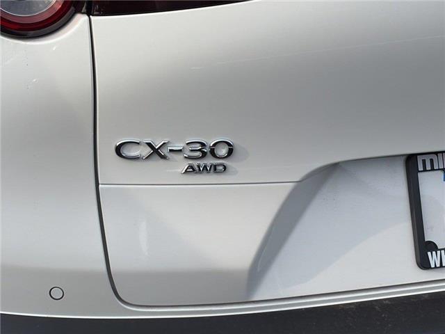 2026 Mazda CX-30 GT (Stk: 205265) in Surrey - Image 4 of 5