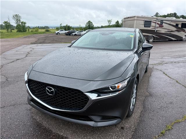 2026 Mazda Mazda3 GX (Stk: 226-63) in Pembroke - Image 2 of 7