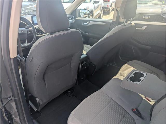 2020 Ford Escape SE (Stk: T-1770A) in Calgary - Image 3 of 25