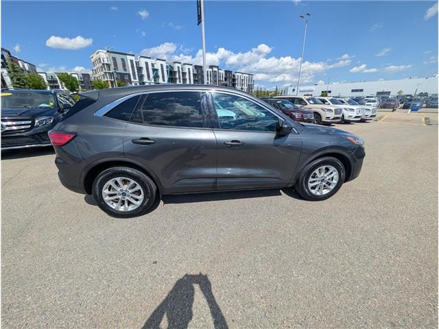2020 Ford Escape SE (Stk: T-1770A) in Calgary - Image 9 of 25