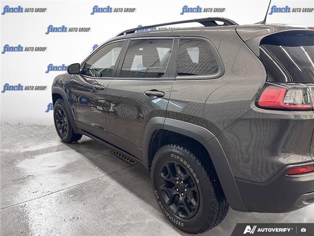 2022 Jeep Cherokee Trailhawk (Stk: 106465) in London - Image 3 of 26