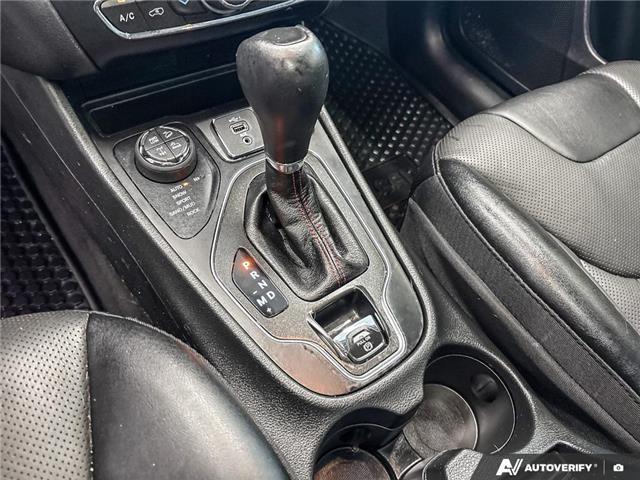2022 Jeep Cherokee Trailhawk (Stk: 106465) in London - Image 18 of 26