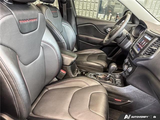 2022 Jeep Cherokee Trailhawk (Stk: 106465) in London - Image 22 of 26