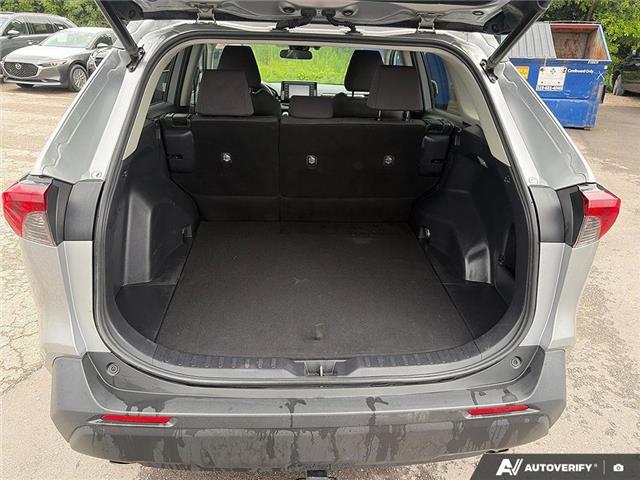 2019 Toyota RAV4 XLE (Stk: 166946) in London - Image 13 of 26
