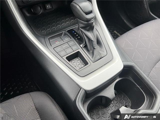 2019 Toyota RAV4 XLE (Stk: 166946) in London - Image 19 of 26