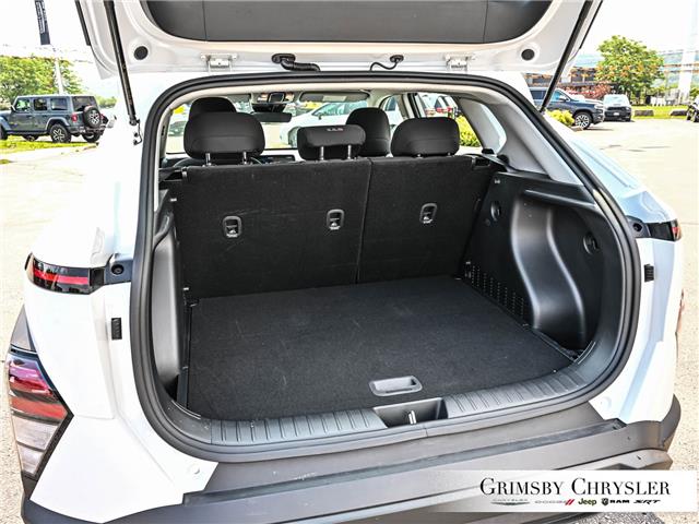 2025 Hyundai Kona 2.0L Essential (Stk: U6429) in Grimsby - Image 7 of 29