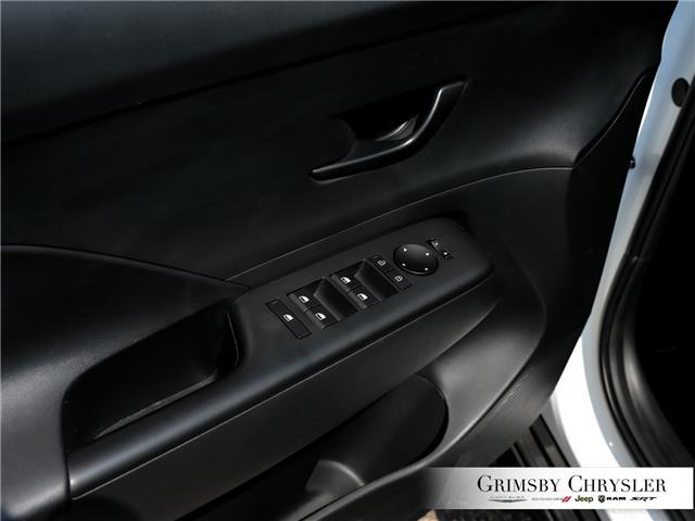 2025 Hyundai Kona 2.0L Essential (Stk: U6429) in Grimsby - Image 17 of 29