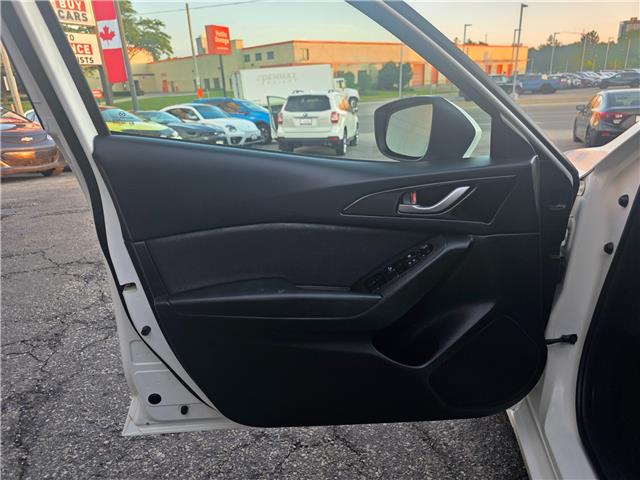 2016 Mazda Mazda3 Sport GS (Stk: 2606301) in Waterloo - Image 10 of 23
