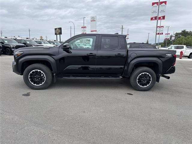 2025 Toyota Tacoma Hybrid Base (Stk: T028292A) in Cranbrook - Image 2 of 21