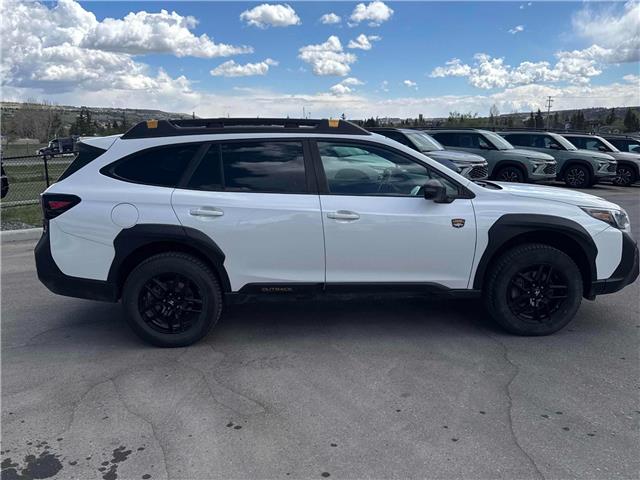 2022 Subaru Outback Wilderness (Stk: J-BB0008) in Brandon - Image 2 of 5