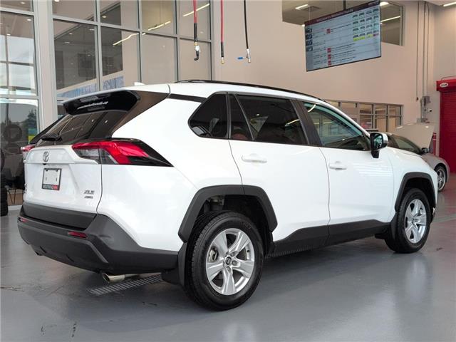 2020 Toyota RAV4 XLE (Stk: C1741A) in Lethbridge - Image 3 of 30