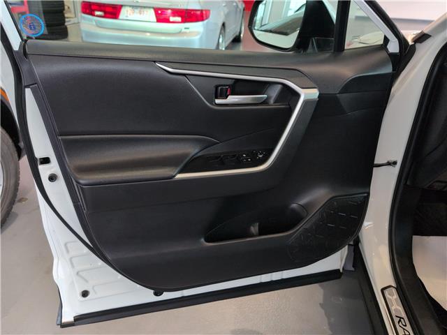 2020 Toyota RAV4 XLE (Stk: C1741A) in Lethbridge - Image 18 of 30