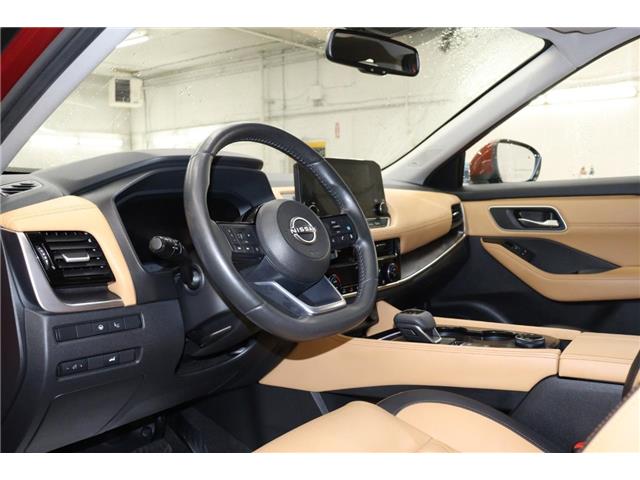 2022 Nissan Rogue Platinum - Photo 14