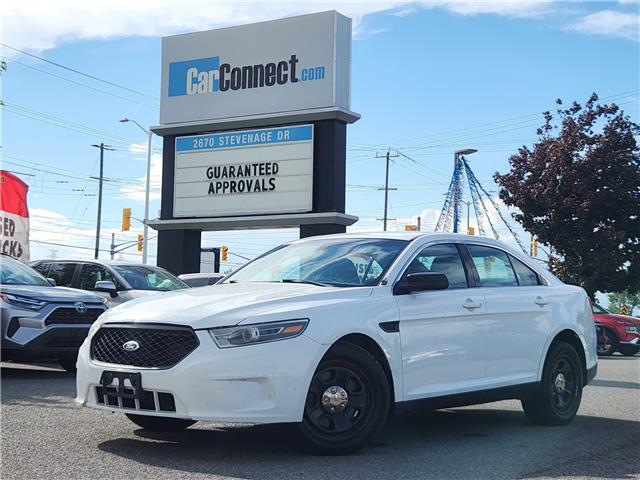 2015 Ford Sedan Police Interceptor Base in Ottawa - Image 1 of 6