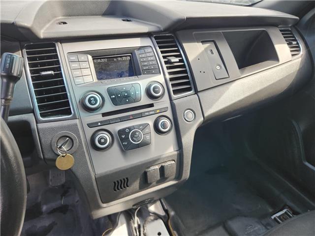 2015 Ford Sedan Police Interceptor Base in Ottawa - Image 5 of 6