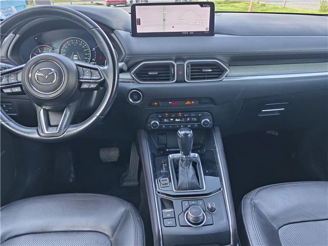 2022 Mazda CX-5 Signature in Ottawa - Image 2 of 29