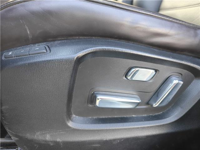 2022 Mazda CX-5 Signature in Ottawa - Image 8 of 29