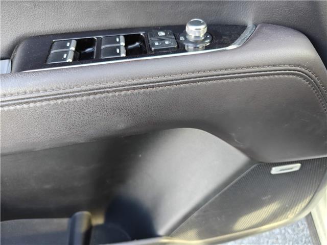 2022 Mazda CX-5 Signature in Ottawa - Image 22 of 29