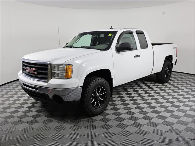 2012 GMC Sierra 1500 SL (Stk: A21125) in Calgary - Image 1 of 15