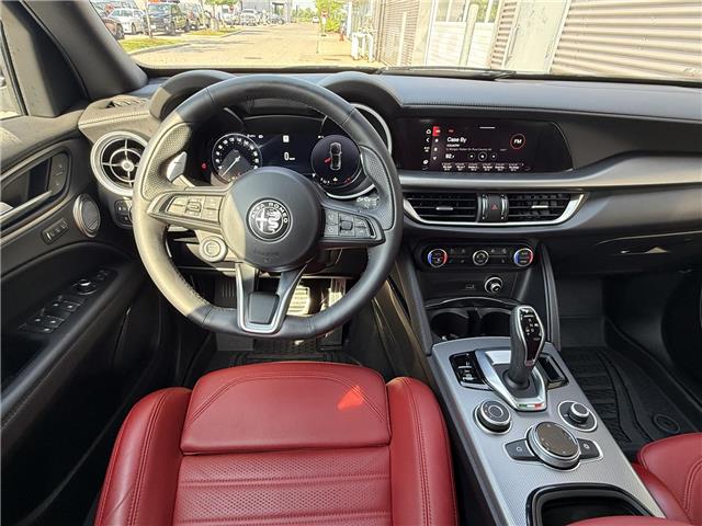 2024 Alfa Romeo Stelvio ti (Stk: U11202A) in London - Image 22 of 33