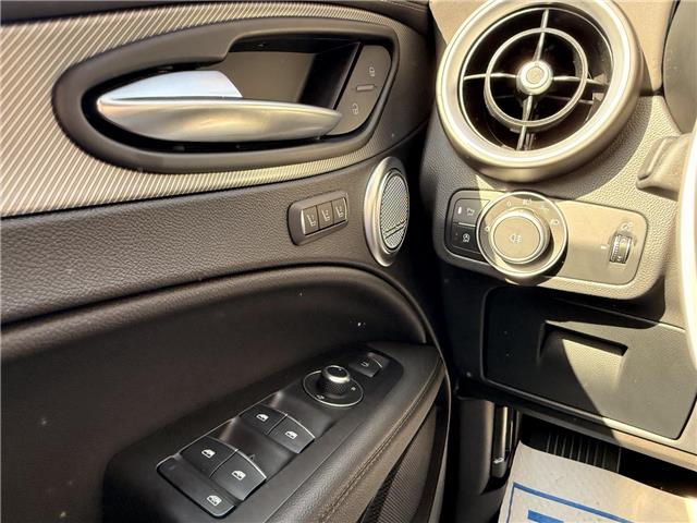2024 Alfa Romeo Stelvio ti (Stk: U11202A) in London - Image 31 of 33