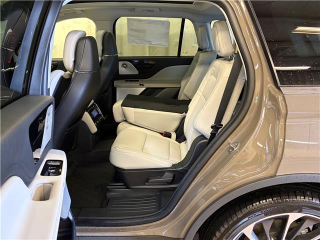 2026 Lincoln Aviator Reserve (Stk: 26AV9) in St.Paul - Image 5 of 10