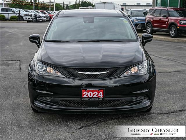 2024 Chrysler Grand Caravan SXT (Stk: U6428) in Grimsby - Image 2 of 32