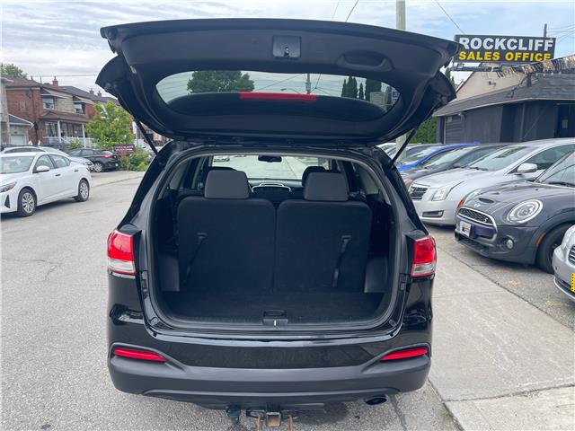 2018 Kia Sorento 3.3L LX (Stk: K380958) in Scarborough - Image 8 of 24