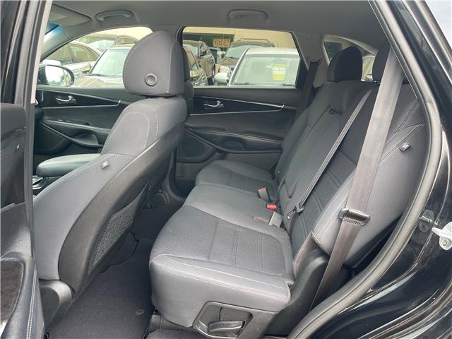 2018 Kia Sorento 3.3L LX (Stk: K380958) in Scarborough - Image 10 of 24