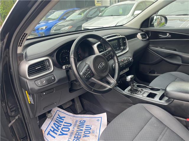 2018 Kia Sorento 3.3L LX (Stk: K380958) in Scarborough - Image 13 of 24