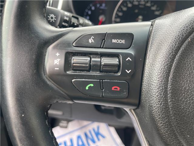 2018 Kia Sorento 3.3L LX (Stk: K380958) in Scarborough - Image 17 of 24