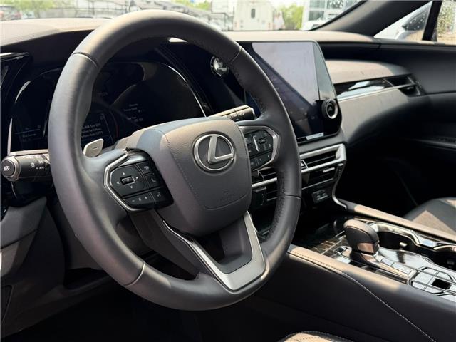 2025 Lexus RX 350 Base (Stk: 260865A) in Calgary - Image 5 of 19