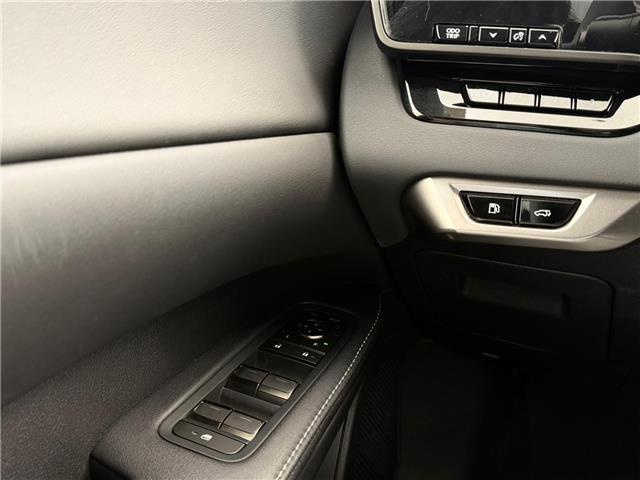 2025 Lexus RX 350 Base (Stk: 260865A) in Calgary - Image 11 of 19