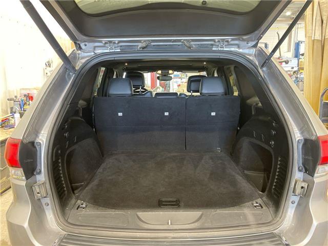 2020 Jeep Grand Cherokee Limited (Stk: 10943BT) in Meadow Lake - Image 13 of 15