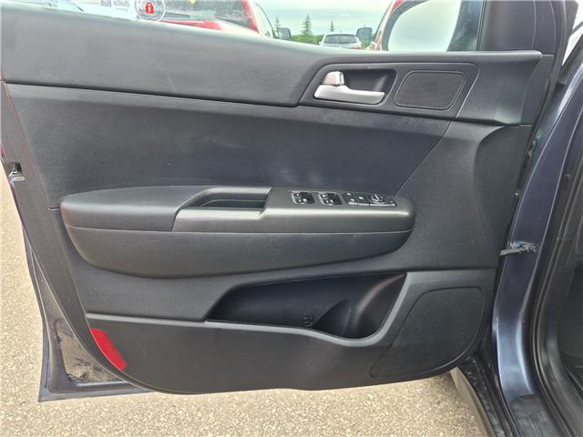 2022 Kia Sportage LX (Stk: J26054) in Brandon - Image 9 of 21 2022 Kia Sportage LX (Stk: J26054) in Brandon - Image 9 of 21