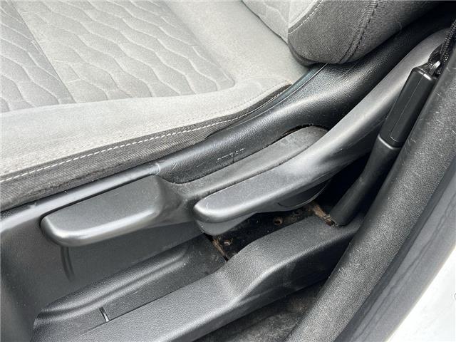 2021 Chevrolet Equinox LS (Stk: 26001) in Sudbury - Image 12 of 23