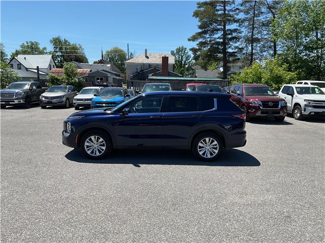 2025 Mitsubishi Outlander ES (Stk: 260737) in Kingston - Image 3 of 34