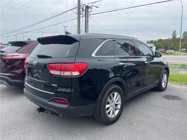 2017 Kia Sorento 2.0L LX Turbo (Stk: 26444A) in Kingston - Image 5 of 10