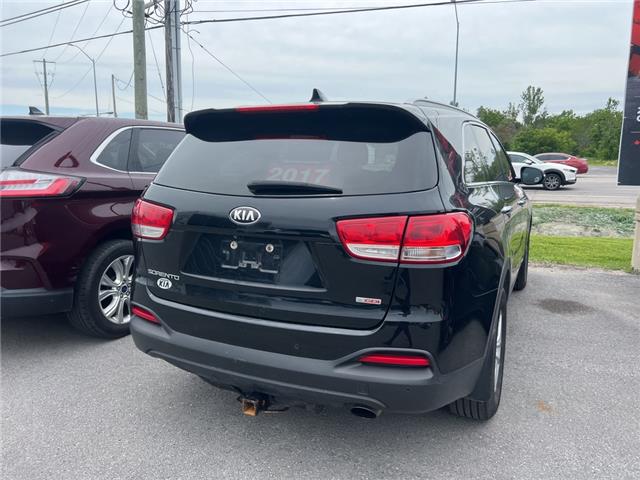 2017 Kia Sorento 2.0L LX Turbo (Stk: 26444A) in Kingston - Image 6 of 10