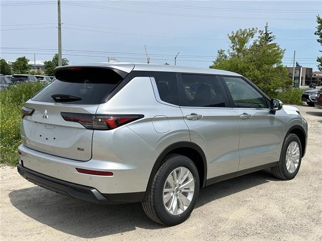 2026 Mitsubishi Outlander ES (Stk: T0338) in Barrie - Image 5 of 19