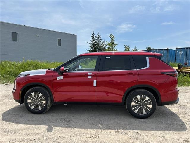 2026 Mitsubishi Outlander LE (Stk: T0339) in Barrie - Image 2 of 20
