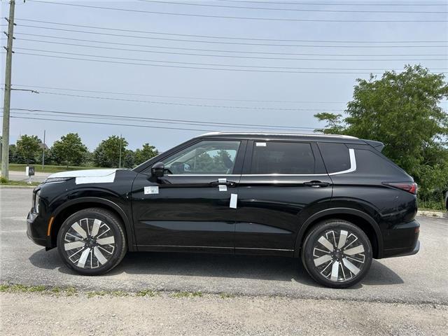 2026 Mitsubishi Outlander GT (Stk: T0349) in Barrie - Image 2 of 19