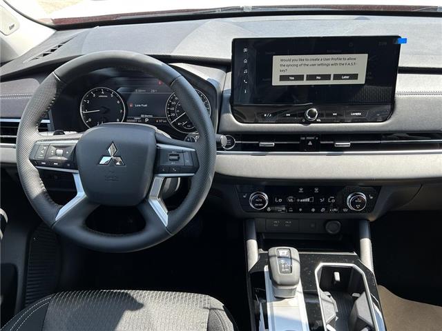 2026 Mitsubishi Outlander SE (Stk: T0365) in Barrie - Image 15 of 19