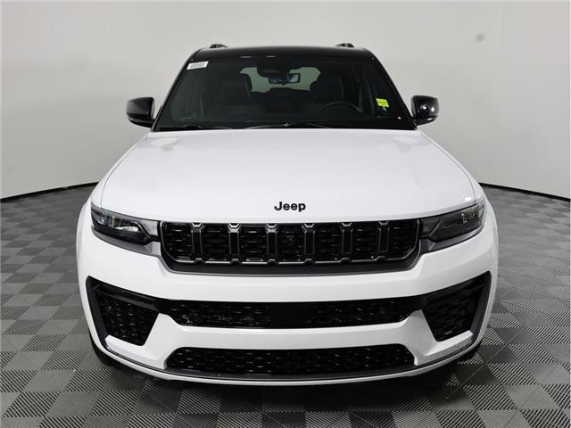 2026 Jeep Grand Cherokee Base (Stk: 26J156) in Calgary - Image 2 of 19