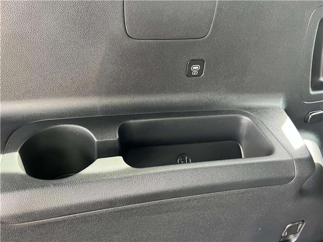2026 Kia Sorento Plug-In Hybrid SX (Stk: SR26025) in Cold Lake - Image 8 of 15 2026 Kia Sorento Plug-In Hybrid SX (Stk: SR26025) in Cold Lake - Image 8 of 15