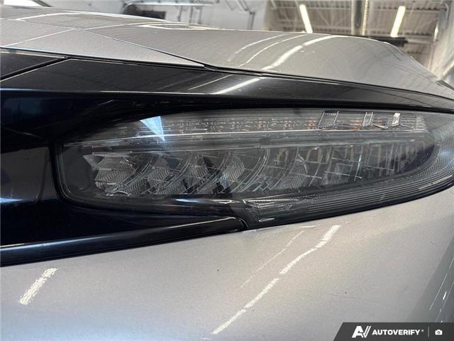 2018 Honda Civic Sport Touring (Stk: 167066) in London - Image 9 of 26