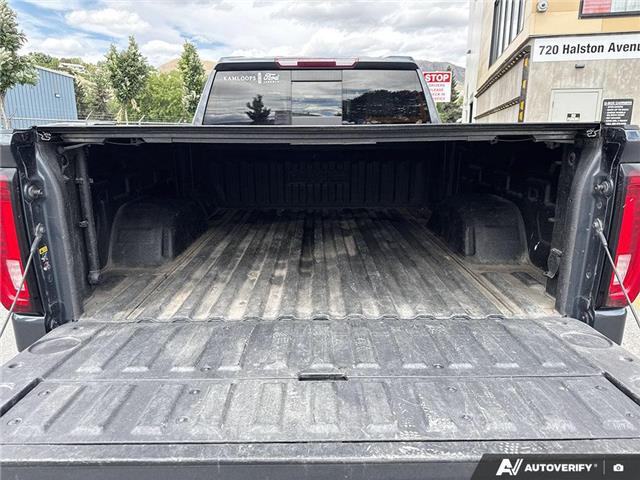 2020 GMC Sierra 1500 SLT (Stk: 6P090A) in Kamloops - Image 12 of 25