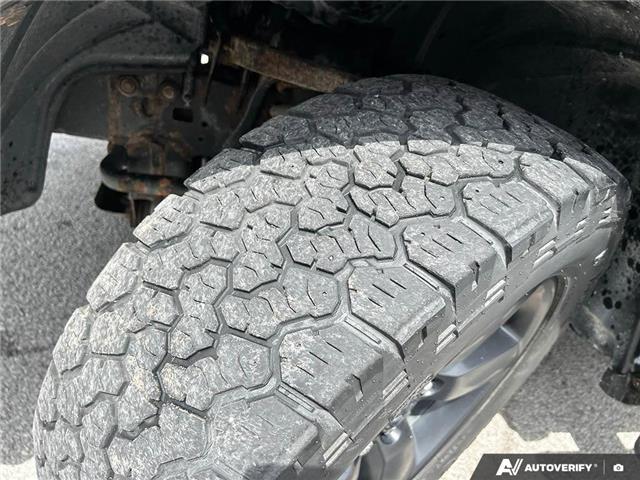 2015 RAM 1500 SLT (Stk: T614AA) in Grimsby - Image 7 of 25